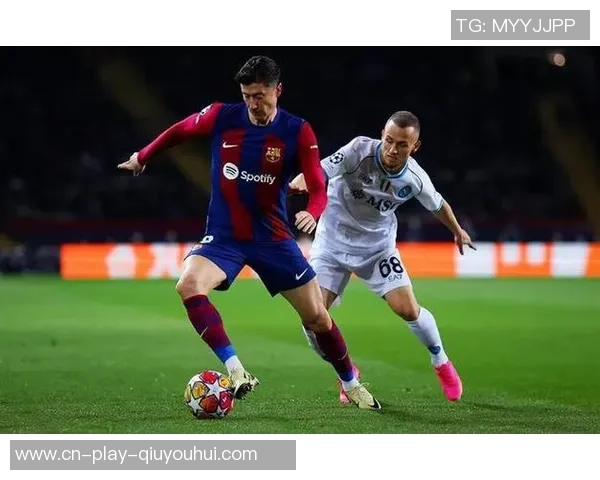 欧冠精彩对决那不勒斯与巴萨罗那视频回顾与分析