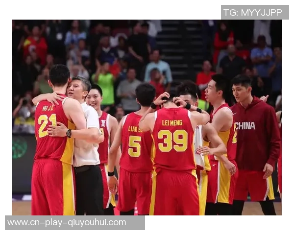 各奔前程!53岁主帅正式下课,亚洲杯最佳阵容悍加盟广东队 各奔前程!53岁主帅正式下课,亚洲杯最佳阵容悍加盟广东队